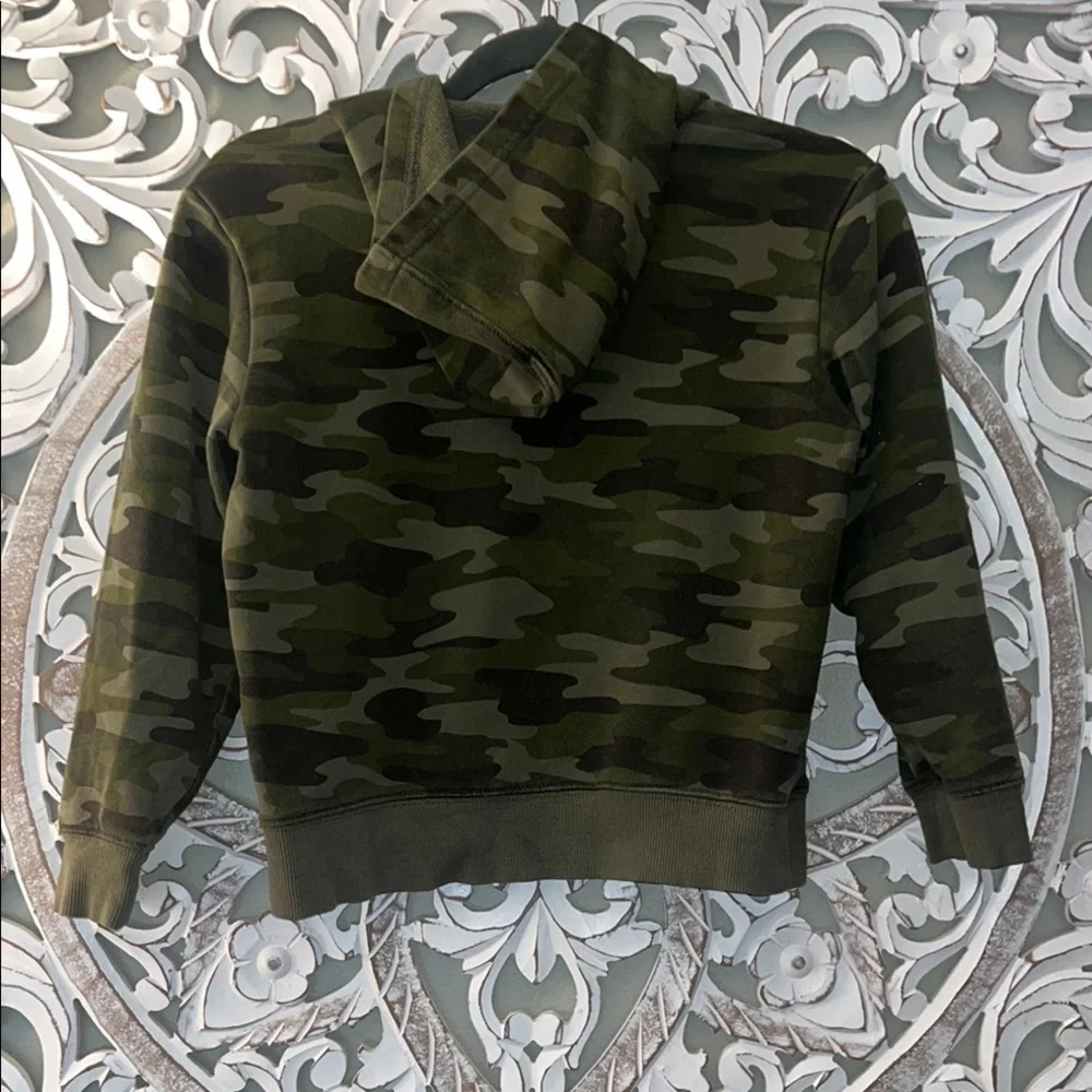 Champion Boy's Green Camo Print Hoodie M 10/ 12 Hooded Logo Front Sweatshirt EUC